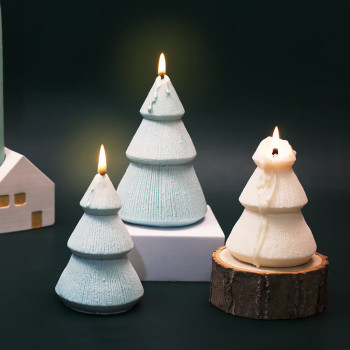 Kerzenform Hohes Weihnachtsbaum Luxusmodell. Online Verkauft. Kerzenform Hohes Weihnachtsbaum Luxusmodell. Online Verkauft.