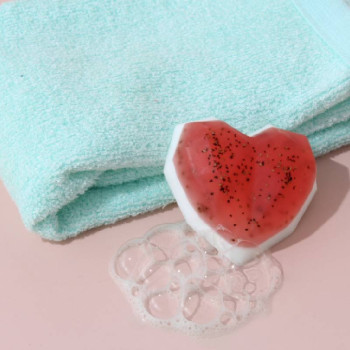 DIY-Set für Peelingseifen in Herzform – Gran Velada DIY-Set für Peelingseifen in Herzform – Gran Velada